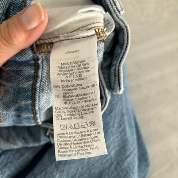 Madewell The Curvy Perfect Vintage Jean Distressed Light Wash size 29 - Picture 7 of 12